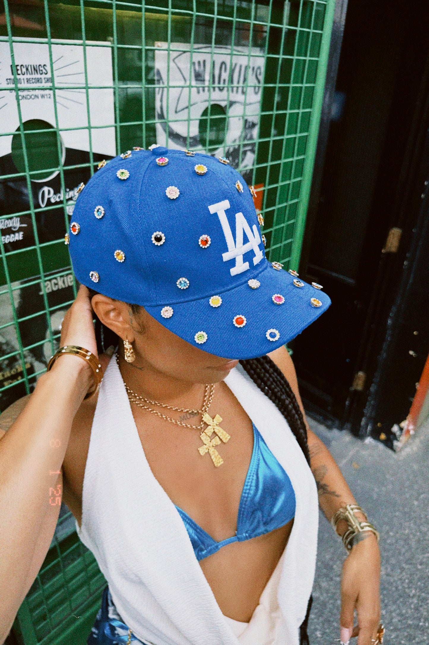 COLOURZ in Blue